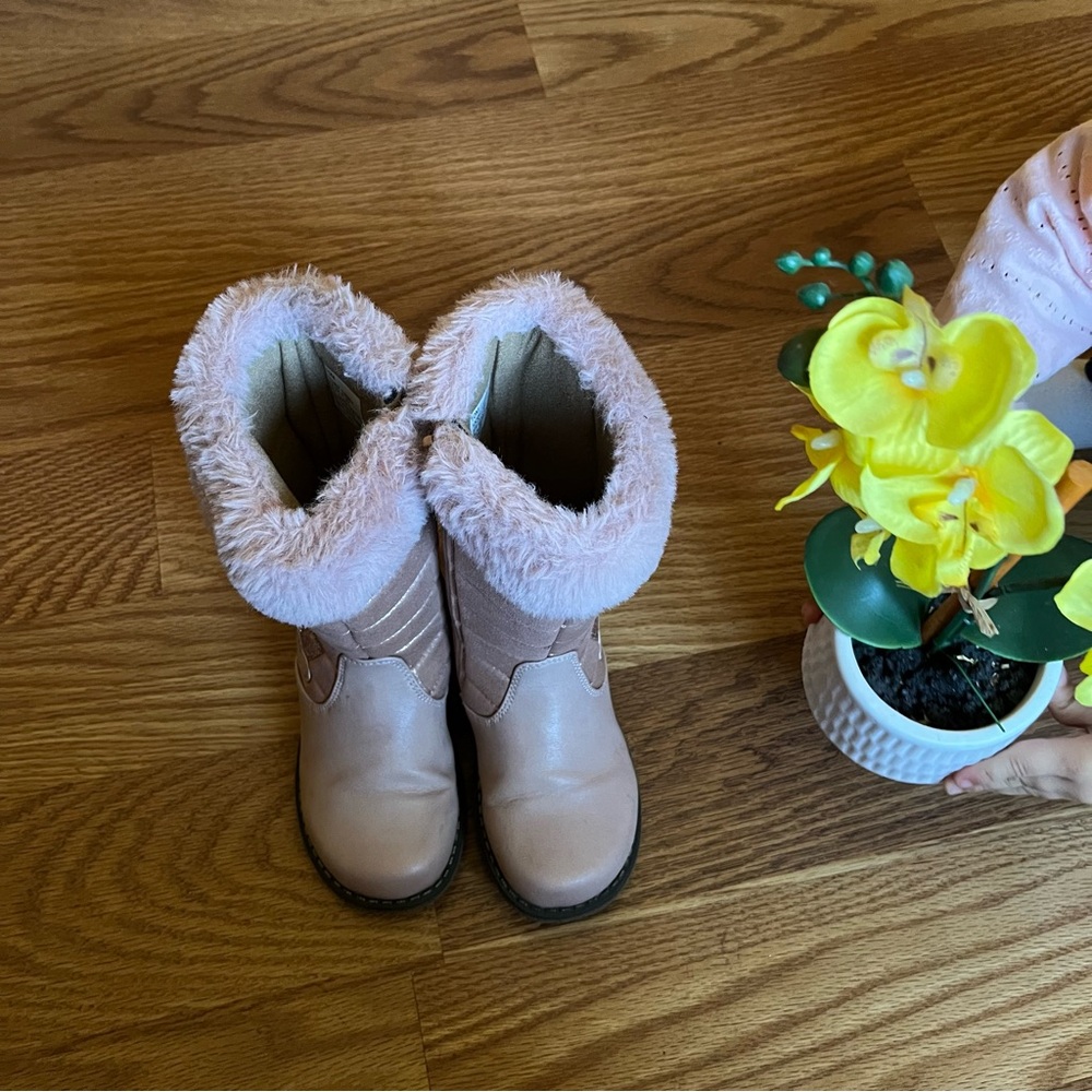 Rachel shoes Pink Fur-Lined girls Boots 10